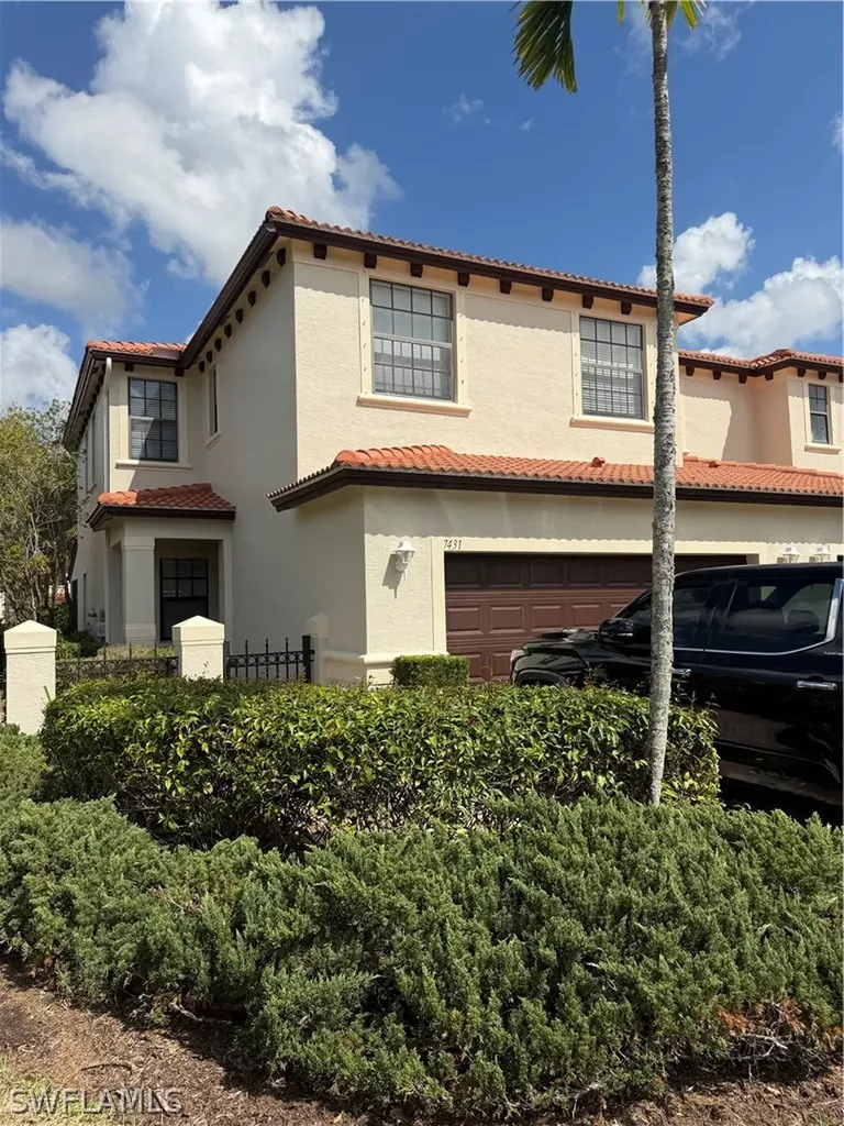 7431 Bristol Circle Naples FL 34120