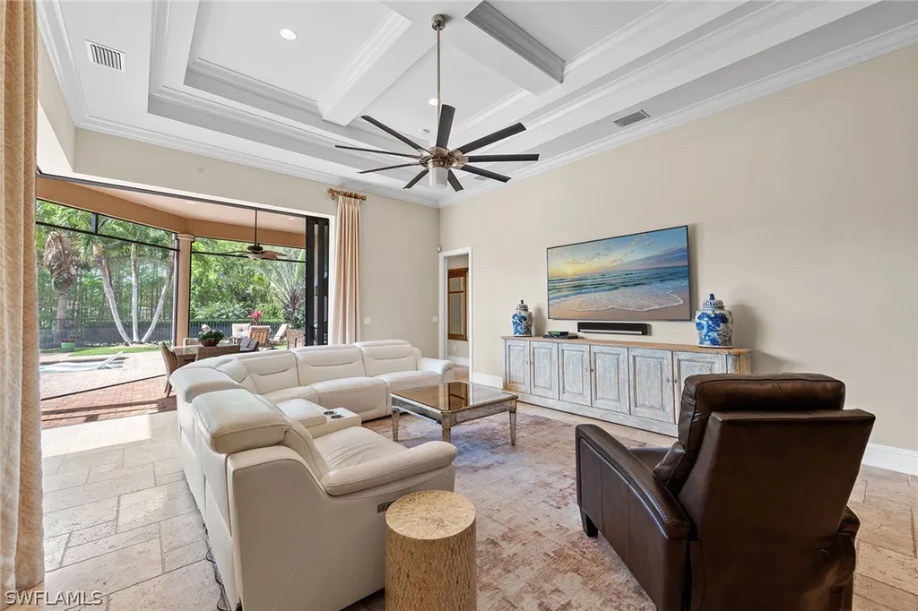 6081 Tamworth Court Naples FL 34119