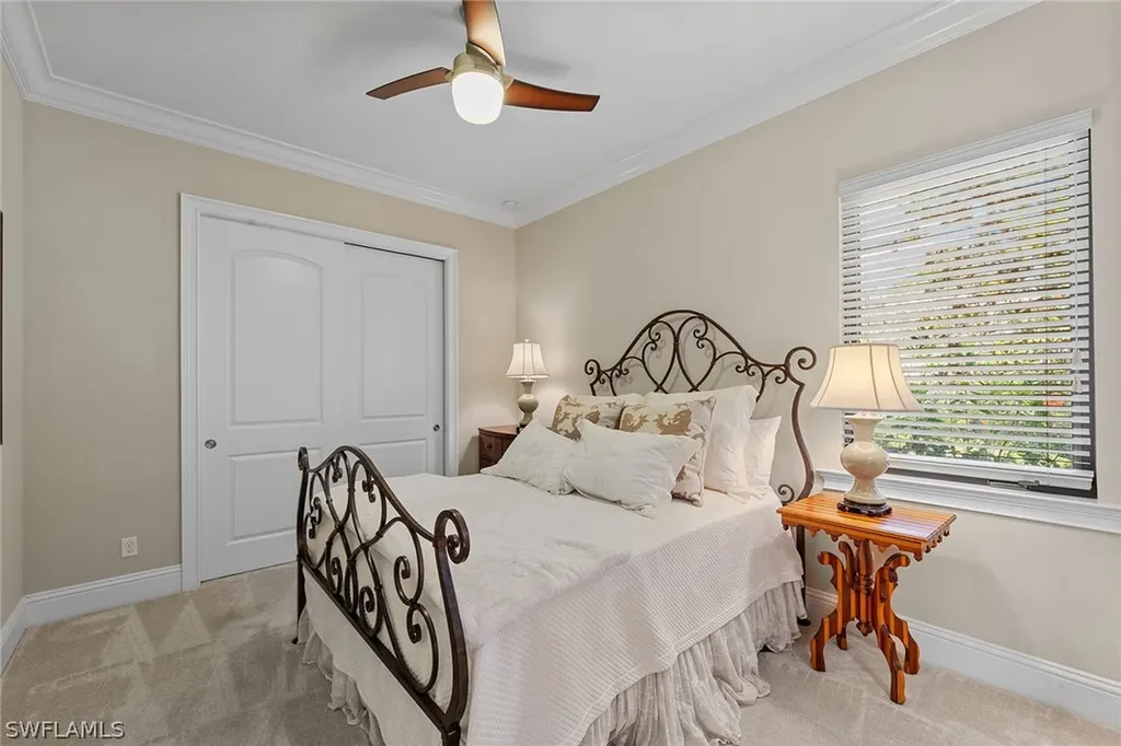 6081 Tamworth Court Naples FL 34119