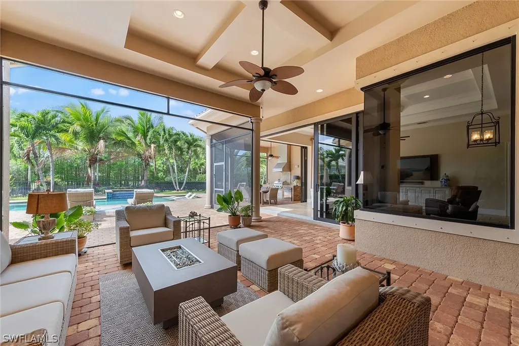 6081 Tamworth Court Naples FL 34119