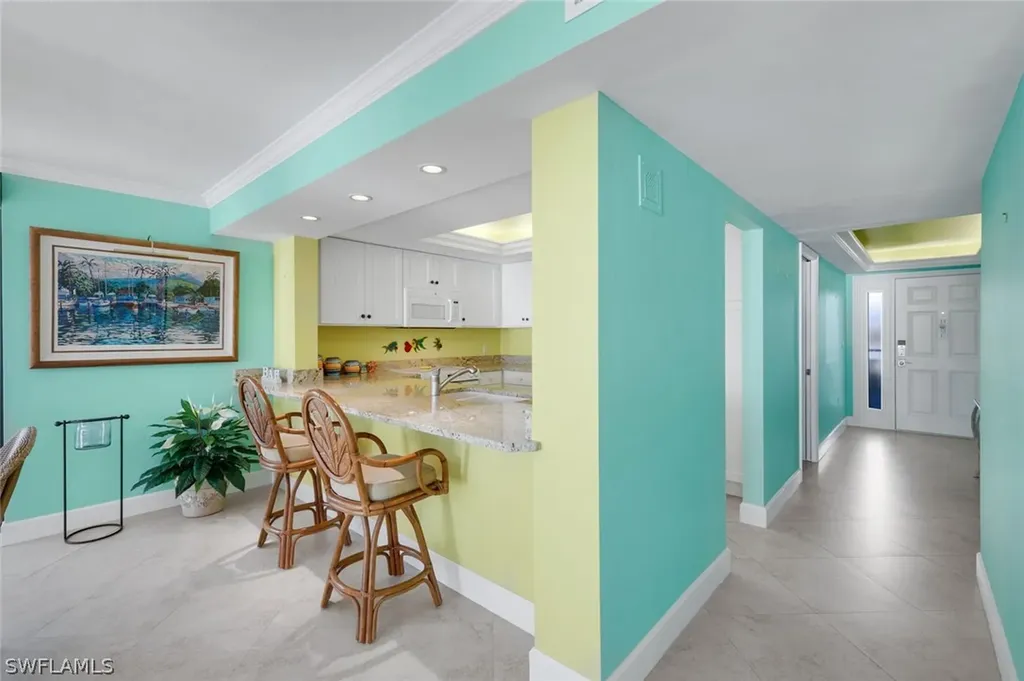 9715 Gulf Shore Drive Naples FL 34108