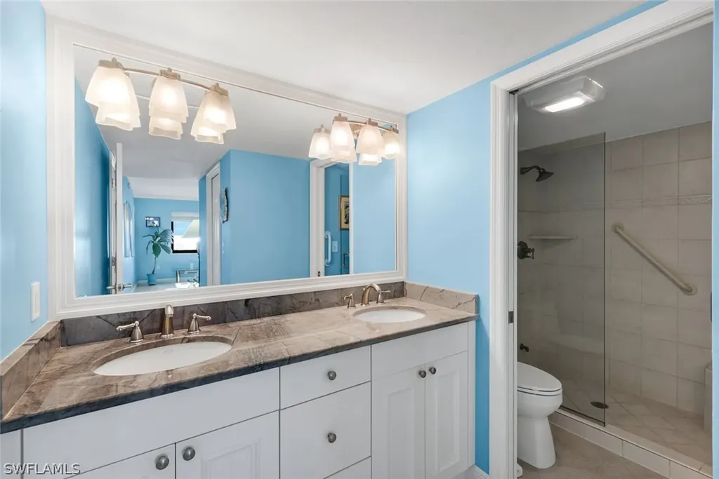 9715 Gulf Shore Drive Naples FL 34108