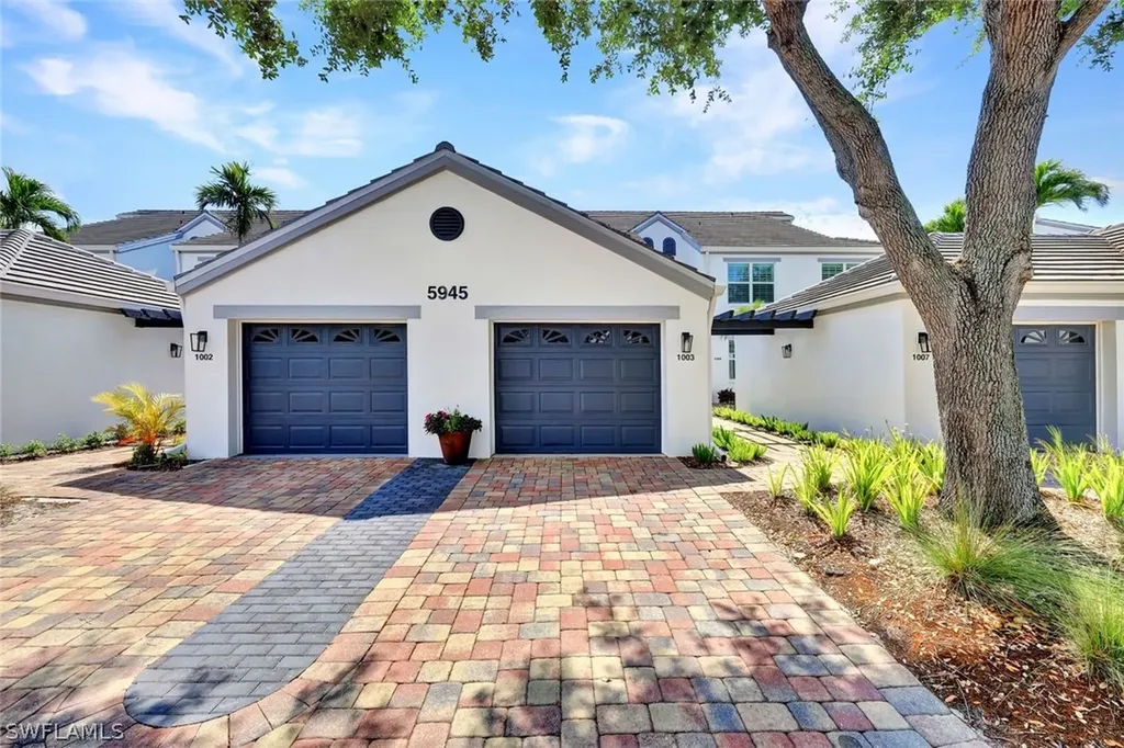 5945 Sand Wedge Lane Naples FL 34110