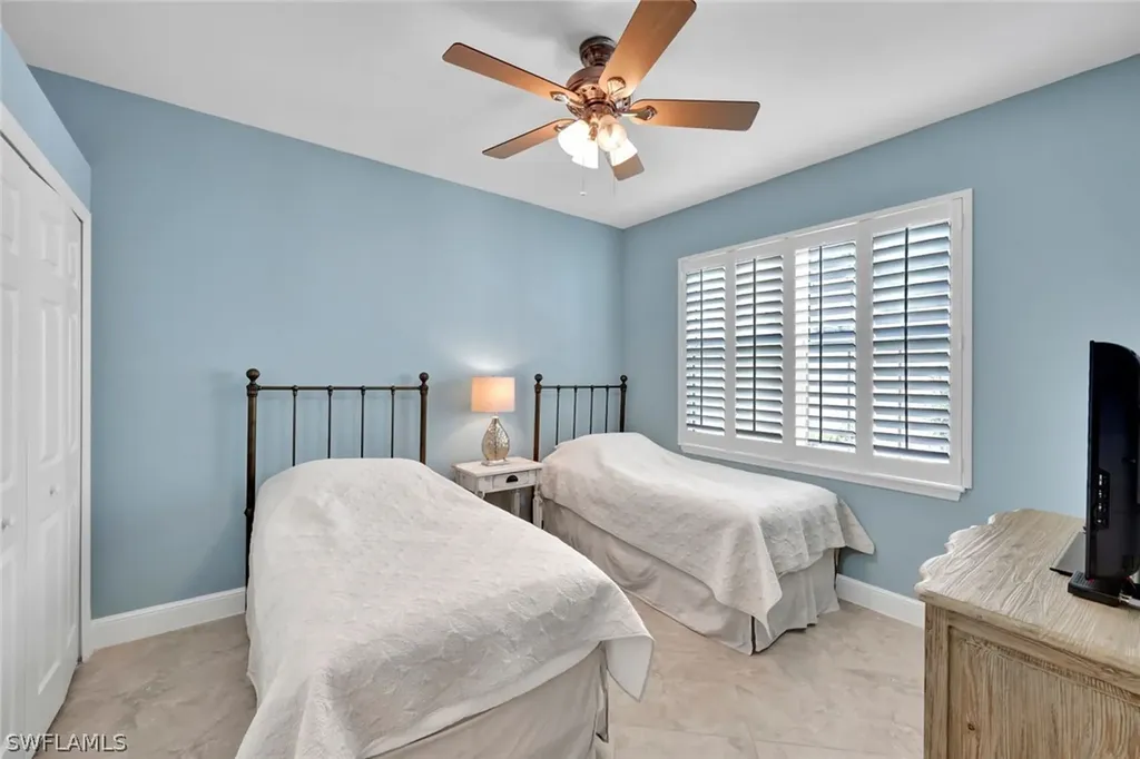 5945 Sand Wedge Lane Naples FL 34110