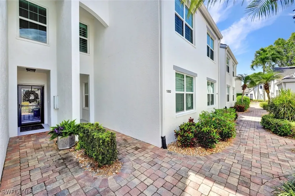 5945 Sand Wedge Lane Naples FL 34110