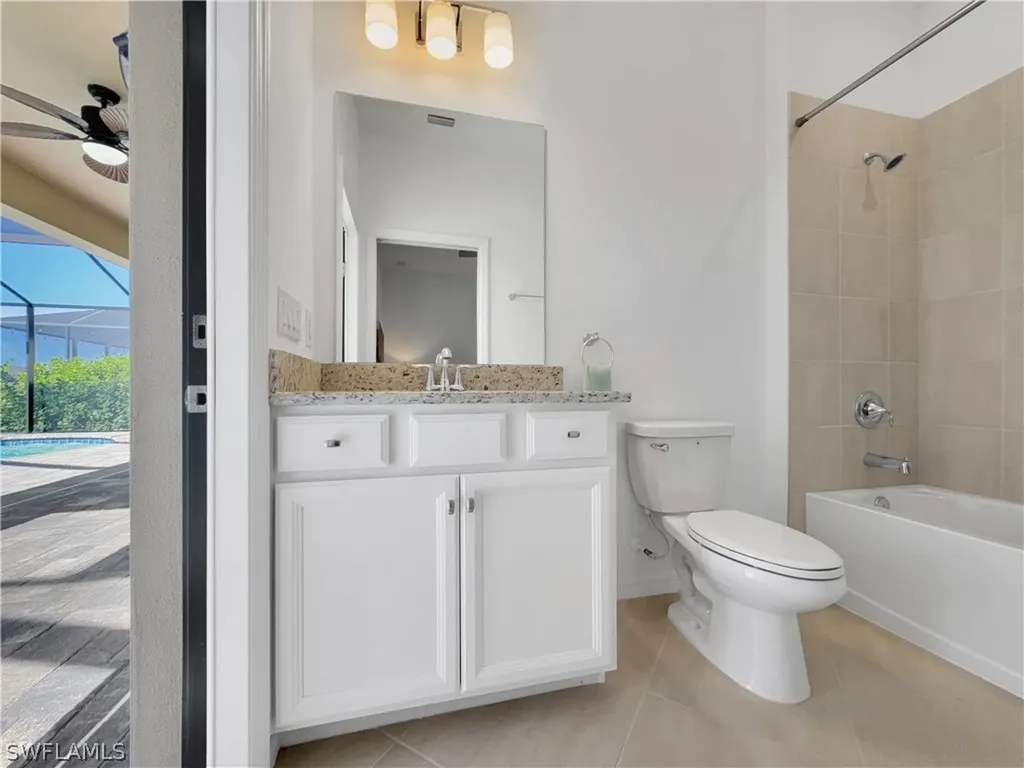 3319 Menores Way Fort Myers FL 33905