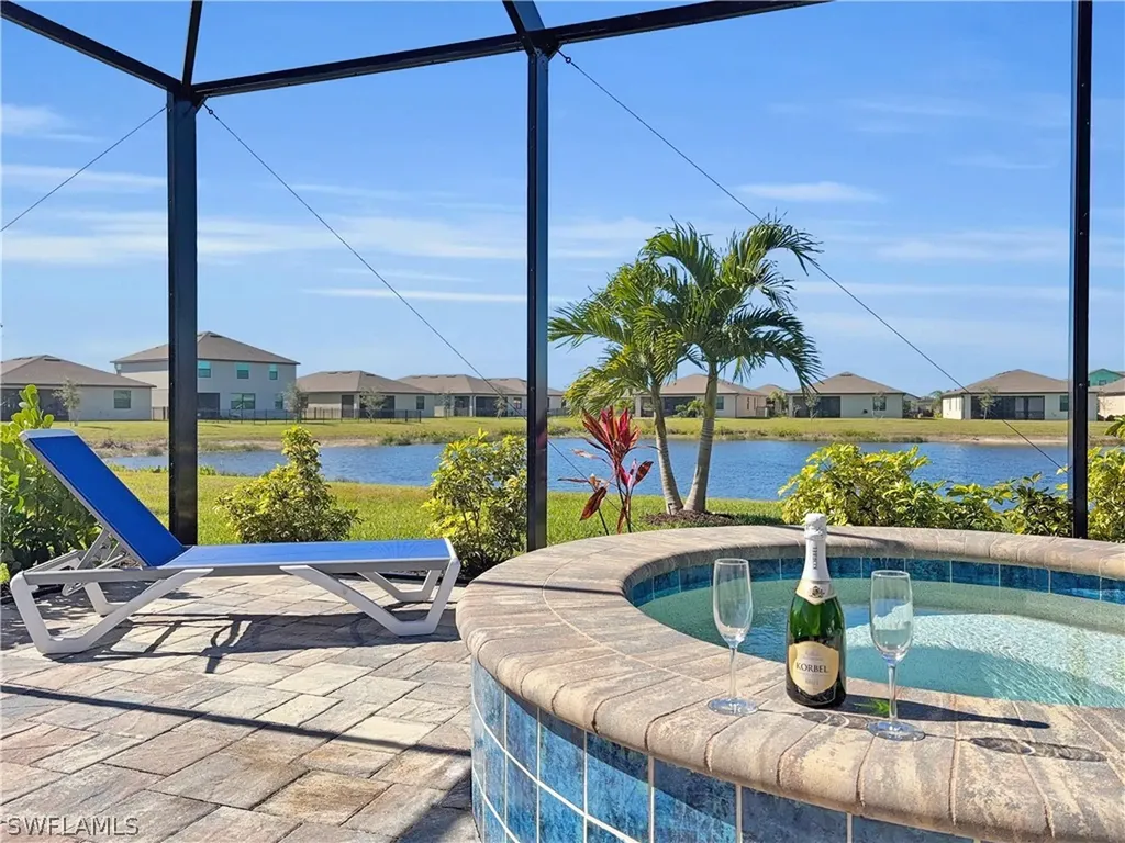 3319 Menores Way Fort Myers FL 33905