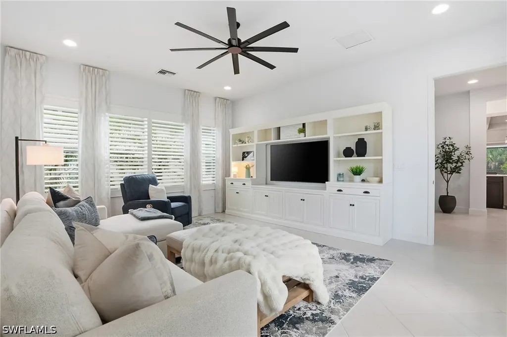 11752 Freesia Terrace Naples FL 34120