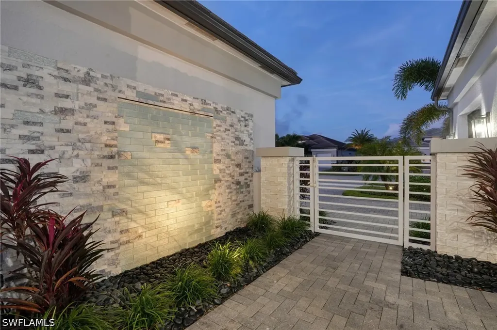 11752 Freesia Terrace Naples FL 34120