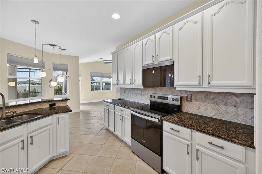 25080 Divot Drive Bonita Springs FL 34135