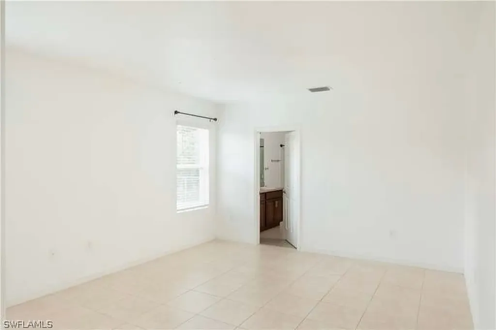 2802 40th Street SW Lehigh Acres FL 33976