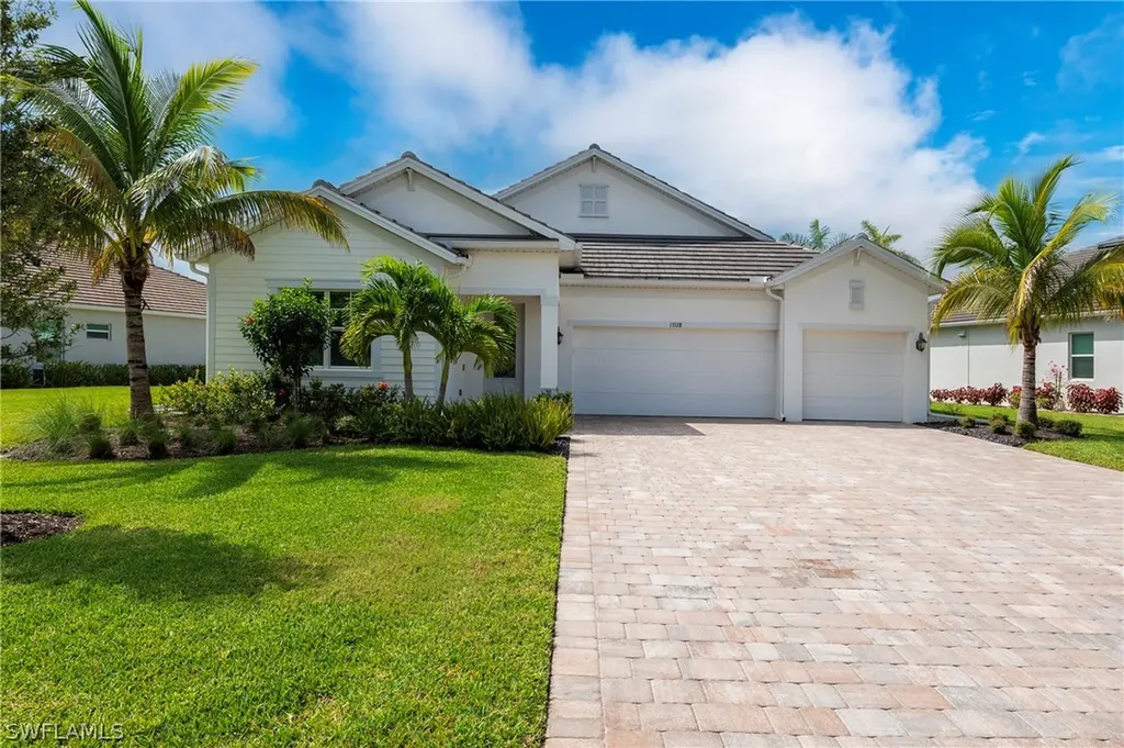 13528 Blue Bay Circle Fort Myers FL 33913