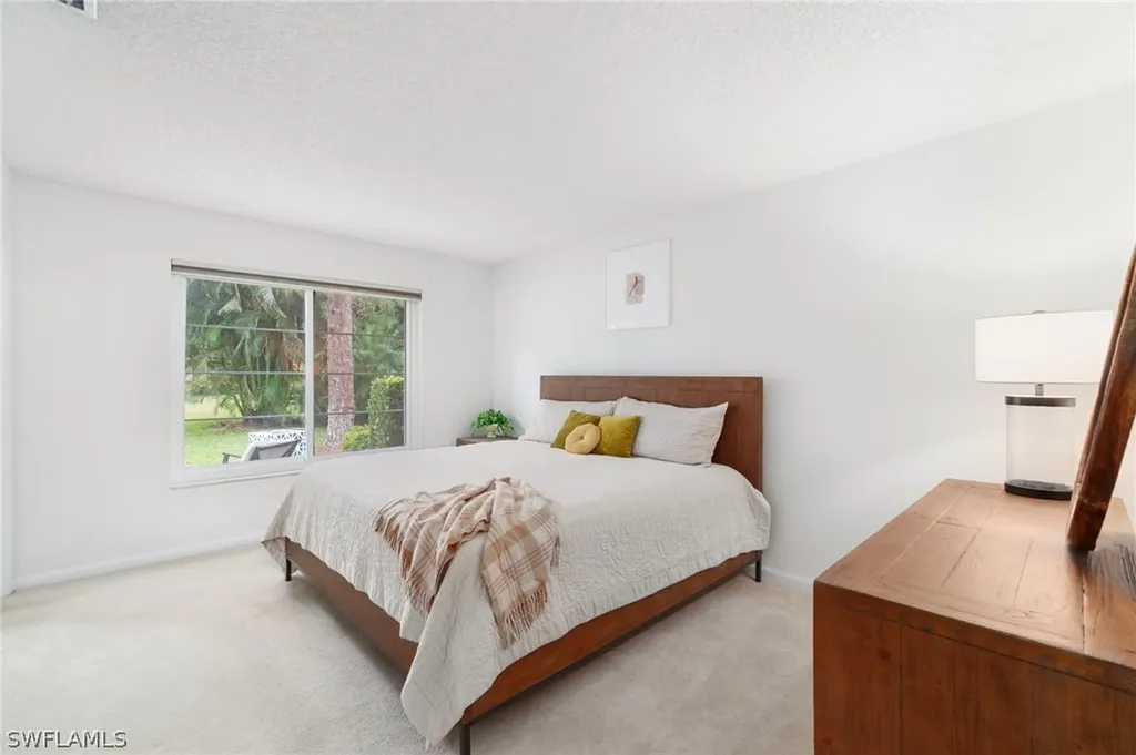 1094 Forest Lakes Drive Naples FL 34105