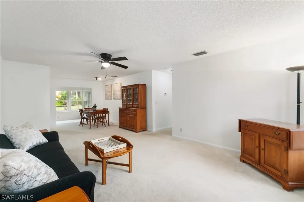 1094 Forest Lakes Drive Naples FL 34105