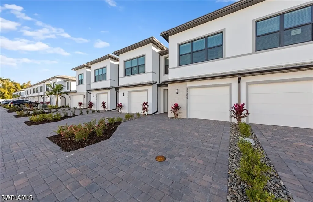 27899 Radiant Court Bonita Springs FL 34135
