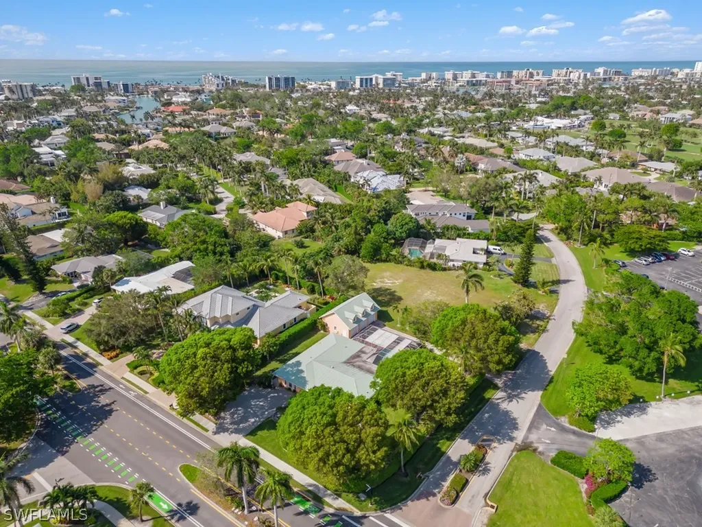 737 Mooring Line Drive Naples FL 34102