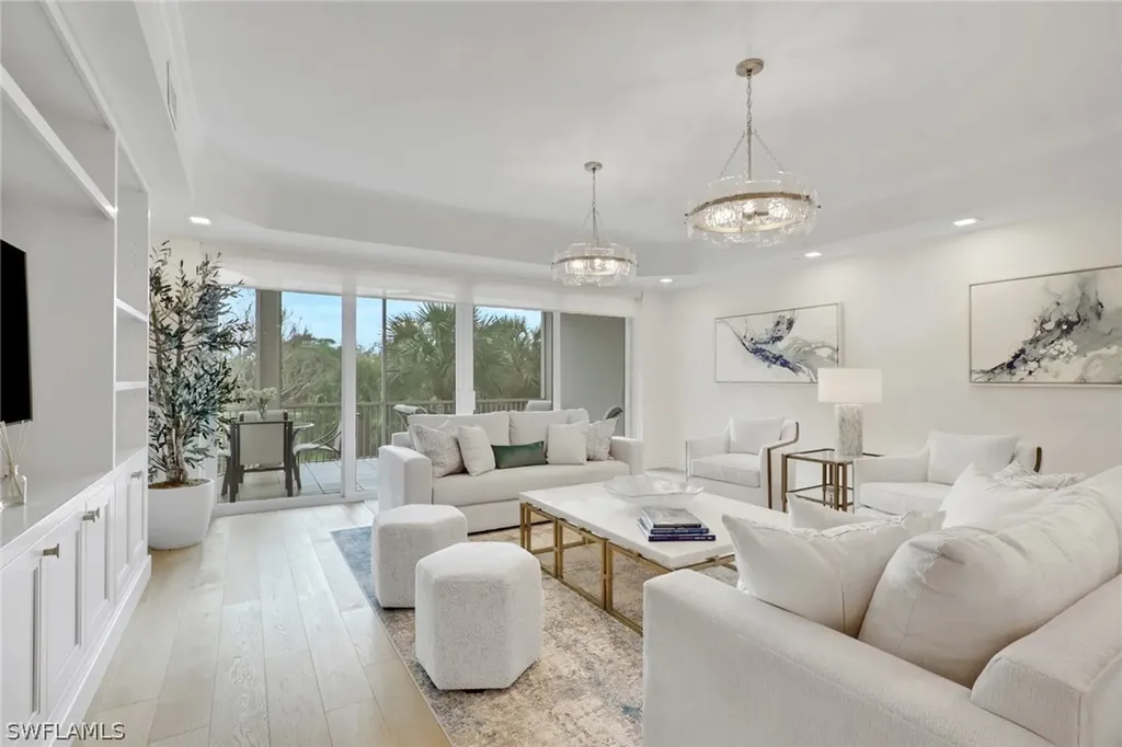 8440 Abbington Circle Naples FL 34108