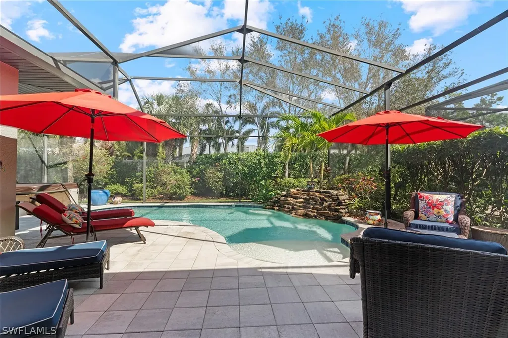 10102 Palazzo Drive Naples FL 34119