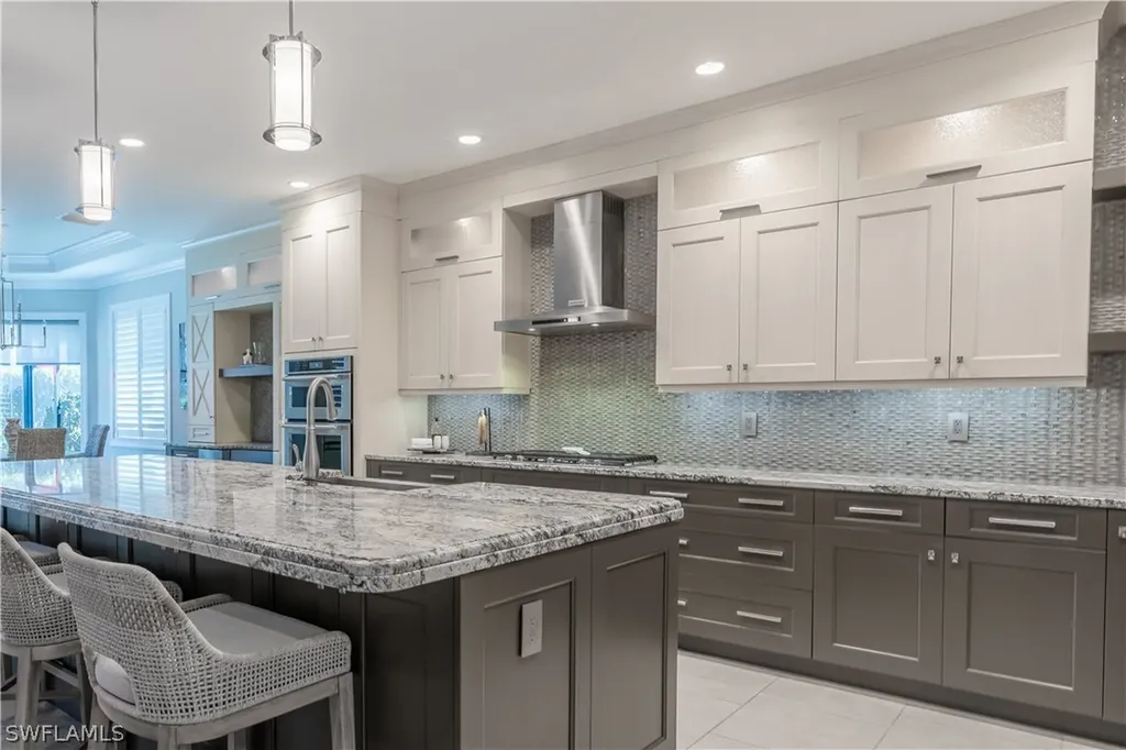 10102 Palazzo Drive Naples FL 34119