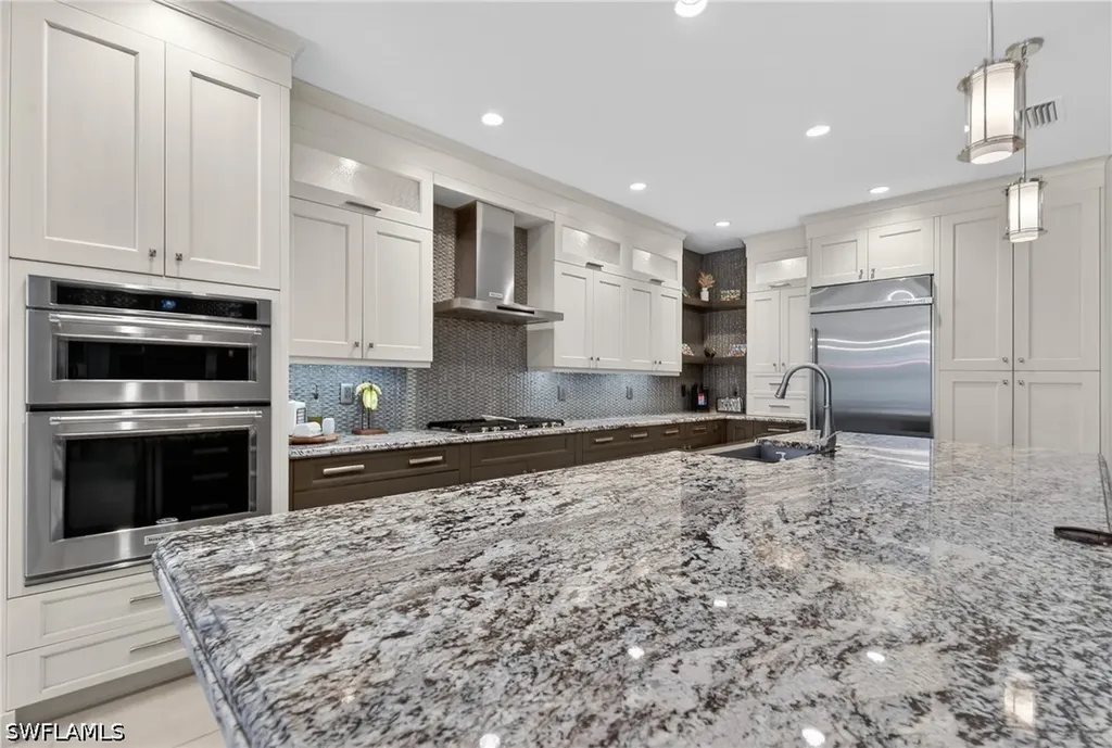10102 Palazzo Drive Naples FL 34119