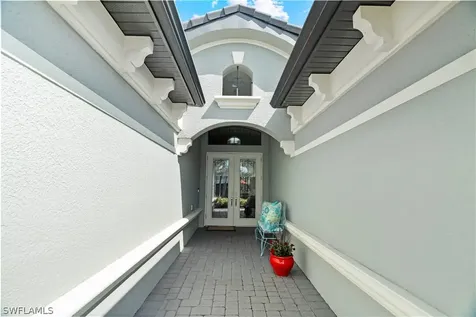 10102 Palazzo Drive Naples FL 34119