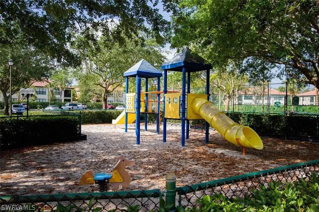 1105 Reserve Court Naples FL 34105