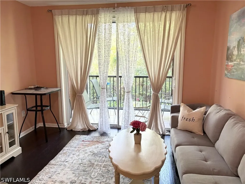 1105 Reserve Court Naples FL 34105
