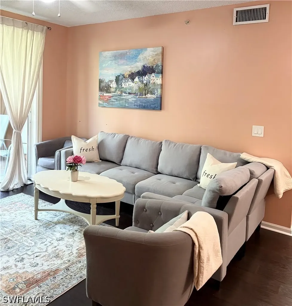 1105 Reserve Court Naples FL 34105