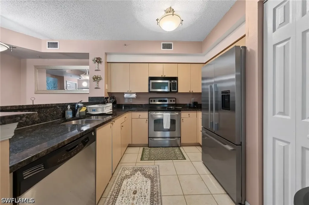 1105 Reserve Court Naples FL 34105