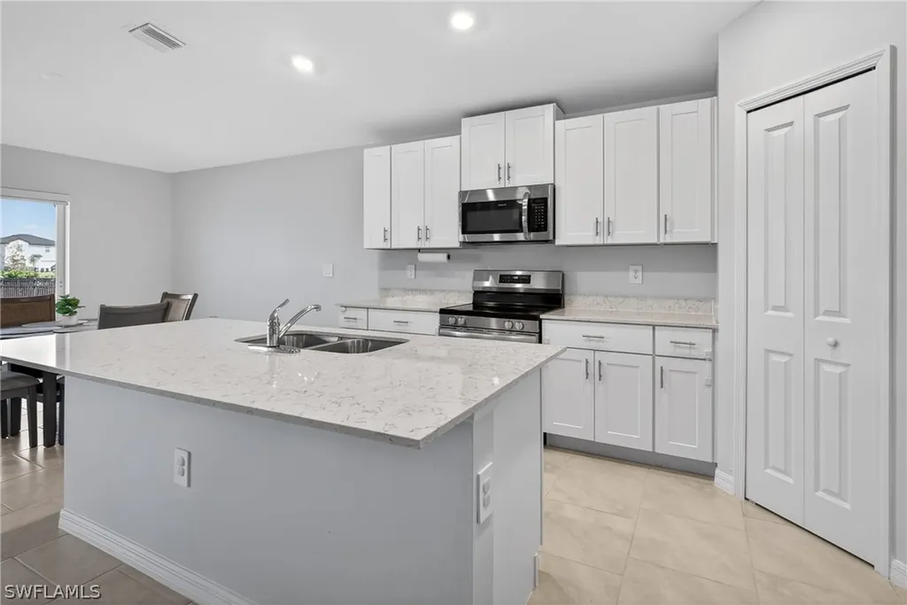 4117 Etna Court North Fort Myers FL 33917