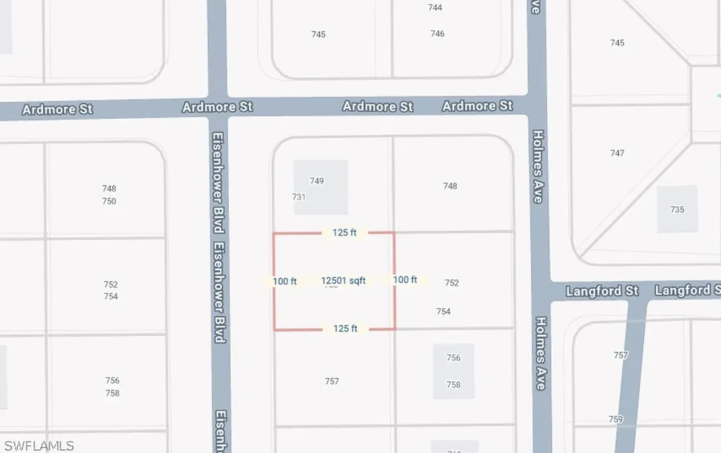 753/755 Eisenhower Boulevard Lehigh Acres FL 33974