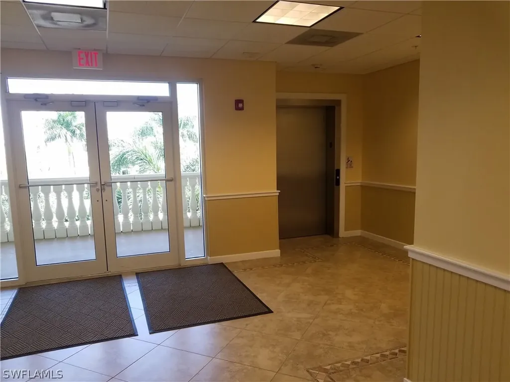 3960 Radio Road Naples FL 34104