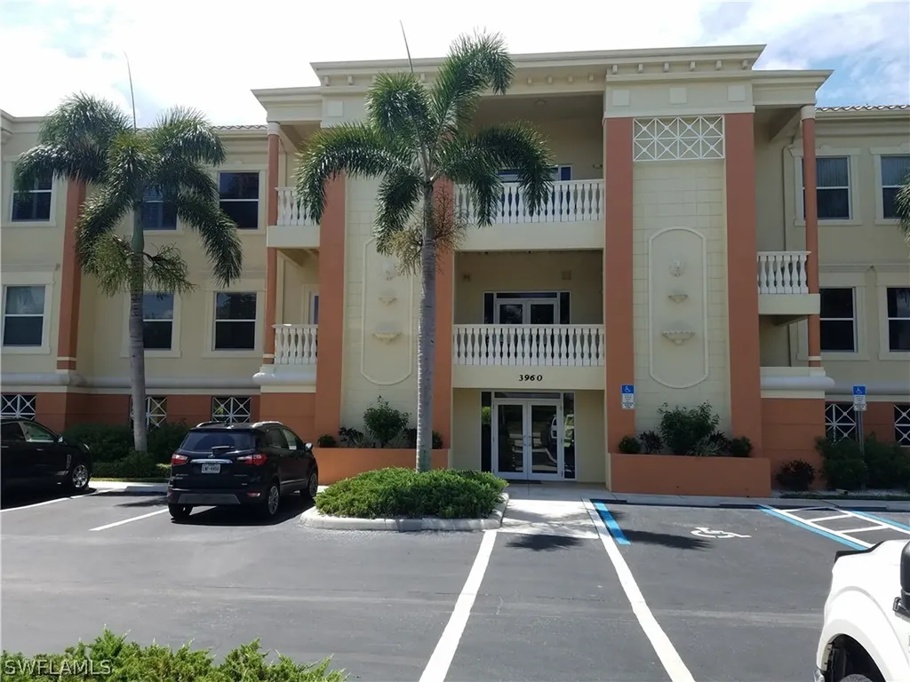 3960 Radio Road Naples FL 34104