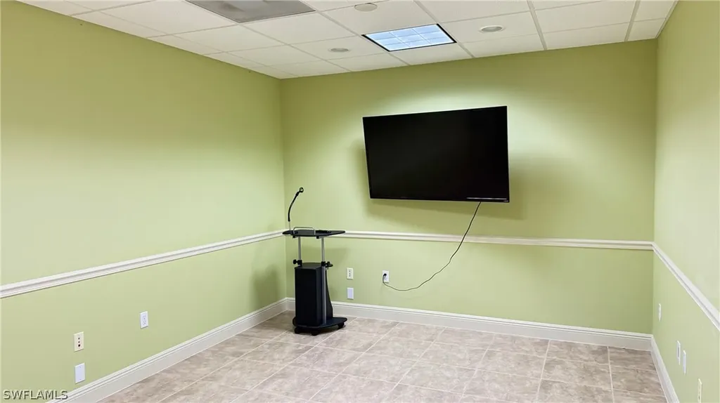 3960 Radio Road Naples FL 34104