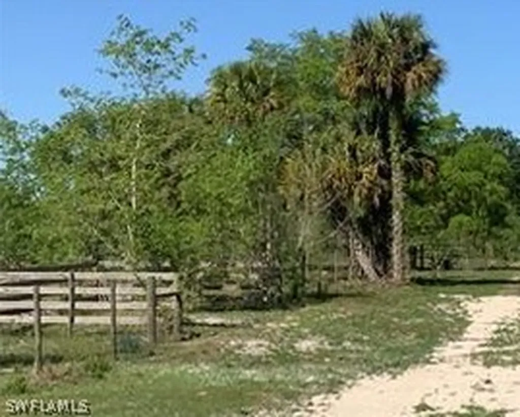 755 Rialto Pointe Drive Labelle FL 33935