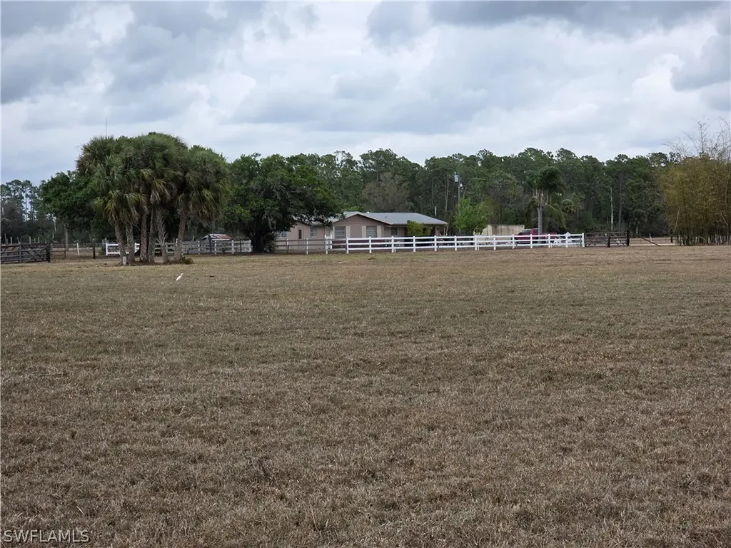 8201 Dosonte Lane North Fort Myers FL 33917
