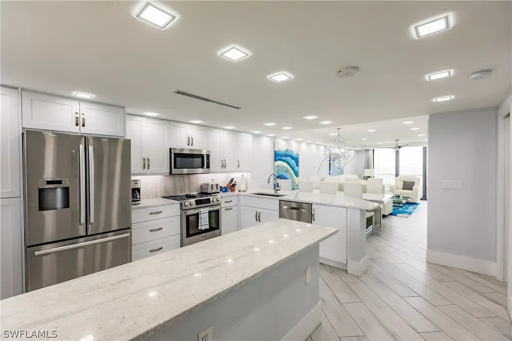 440 Seaview Court Marco Island FL 34145