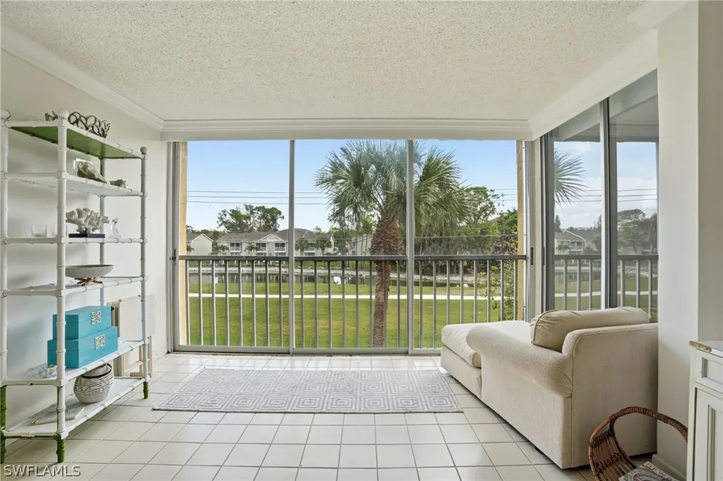 1083 Forest Lakes Drive Naples FL 34105