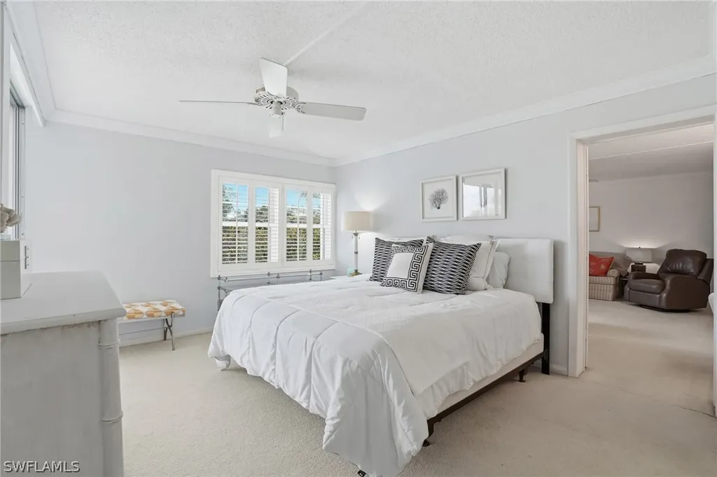 1083 Forest Lakes Drive Naples FL 34105