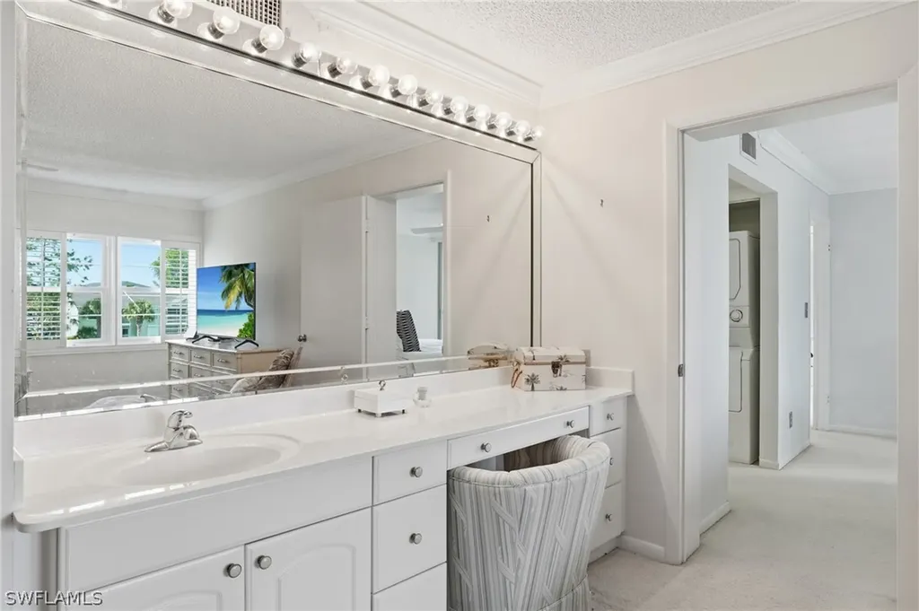 1083 Forest Lakes Drive Naples FL 34105