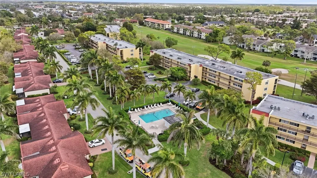 1083 Forest Lakes Drive Naples FL 34105