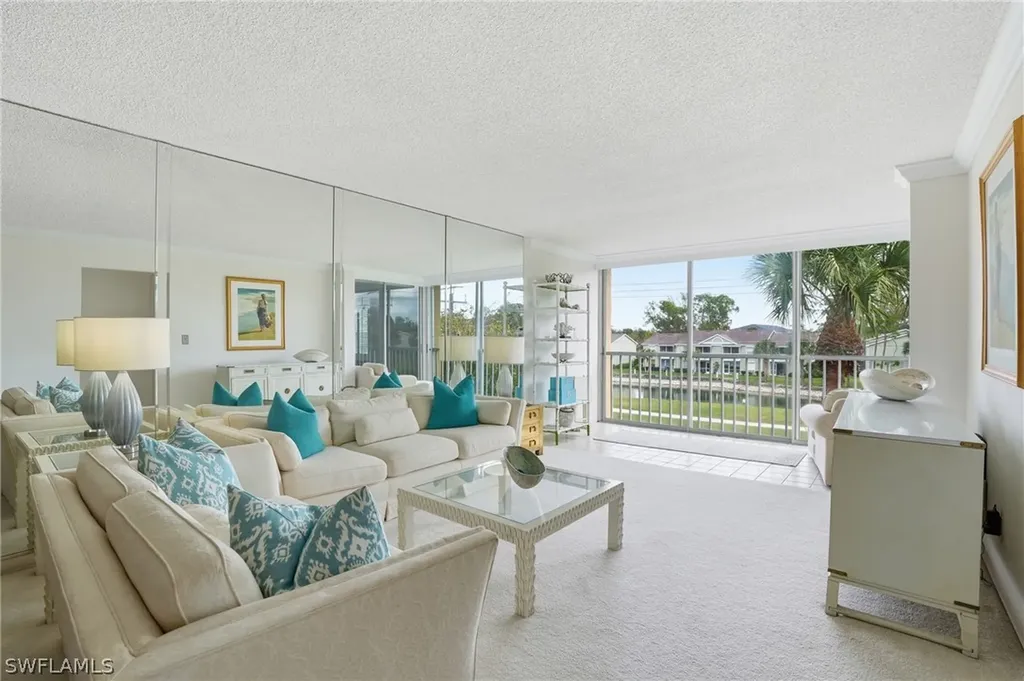1083 Forest Lakes Drive Naples FL 34105