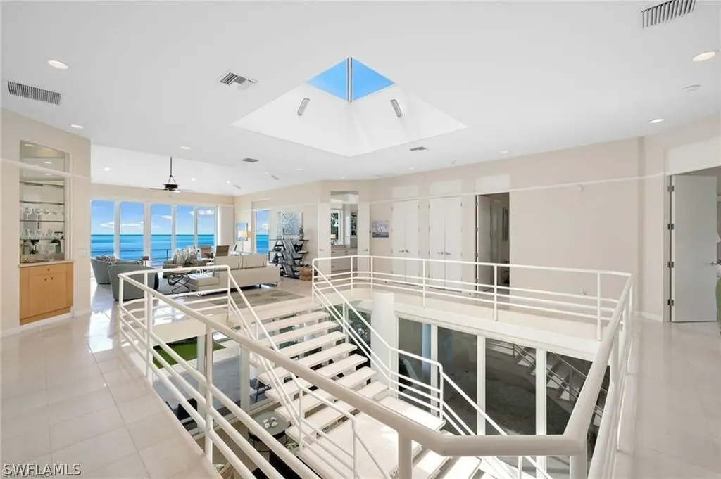 3860 Gordon Drive Naples FL 34102