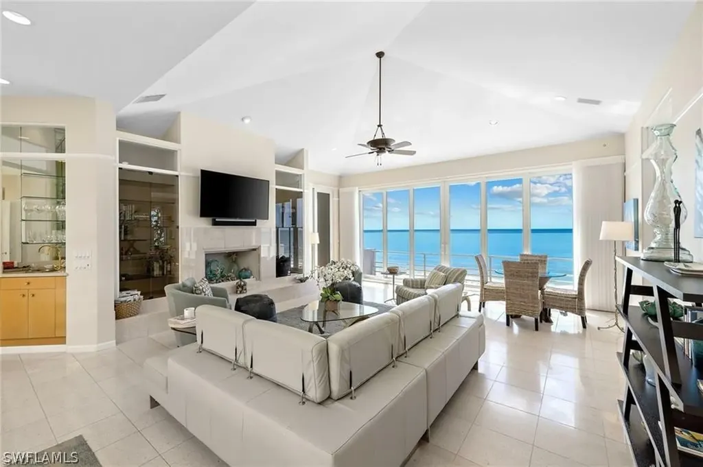 3860 Gordon Drive Naples FL 34102