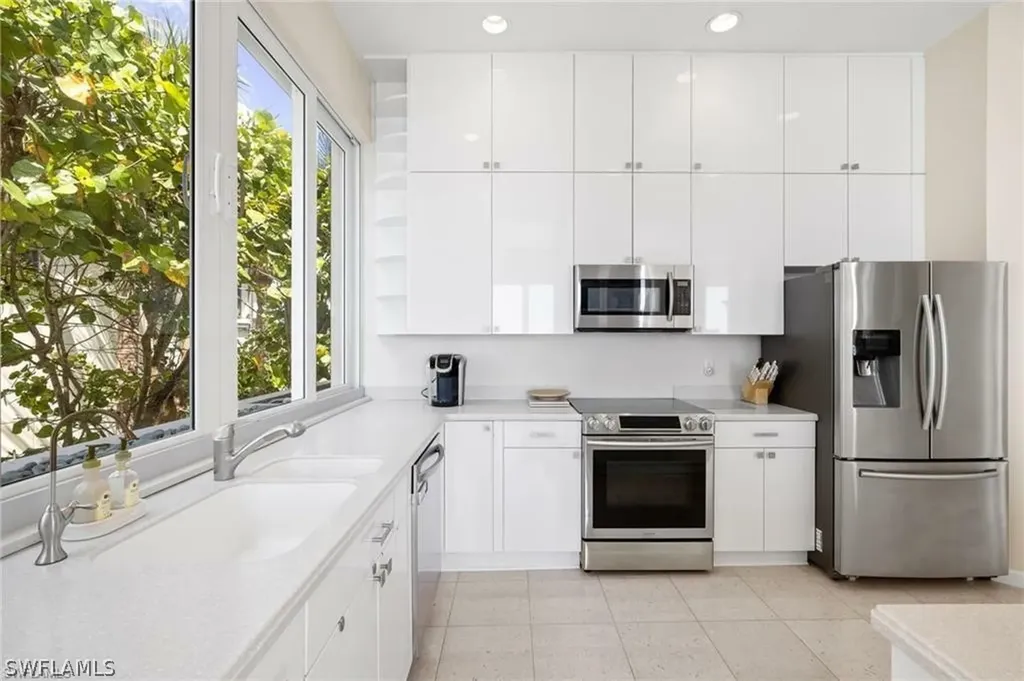 3860 Gordon Drive Naples FL 34102