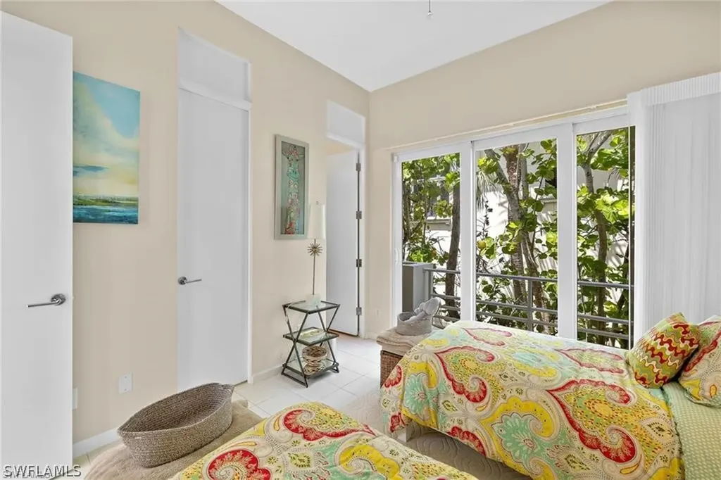 3860 Gordon Drive Naples FL 34102