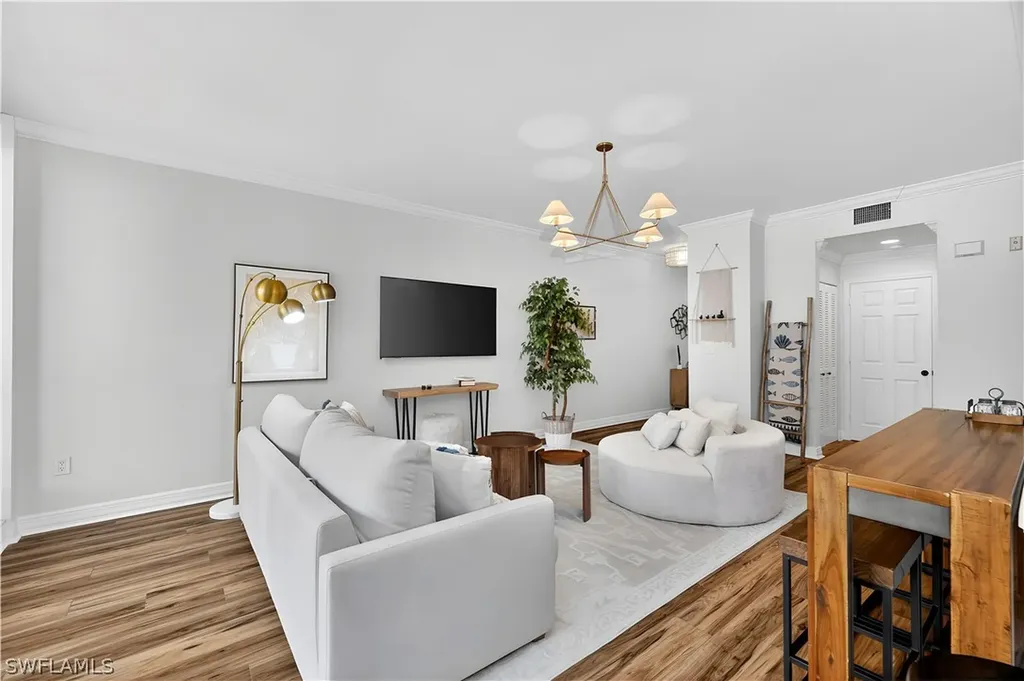 450 Bayfront Place Naples FL 34102