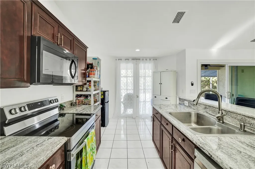 2540 47th Terrace SW Naples FL 34116