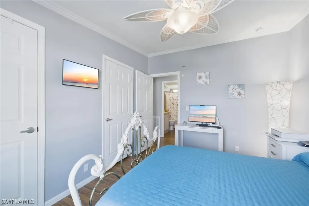 561 Charlemagne Boulevard Naples FL 34112