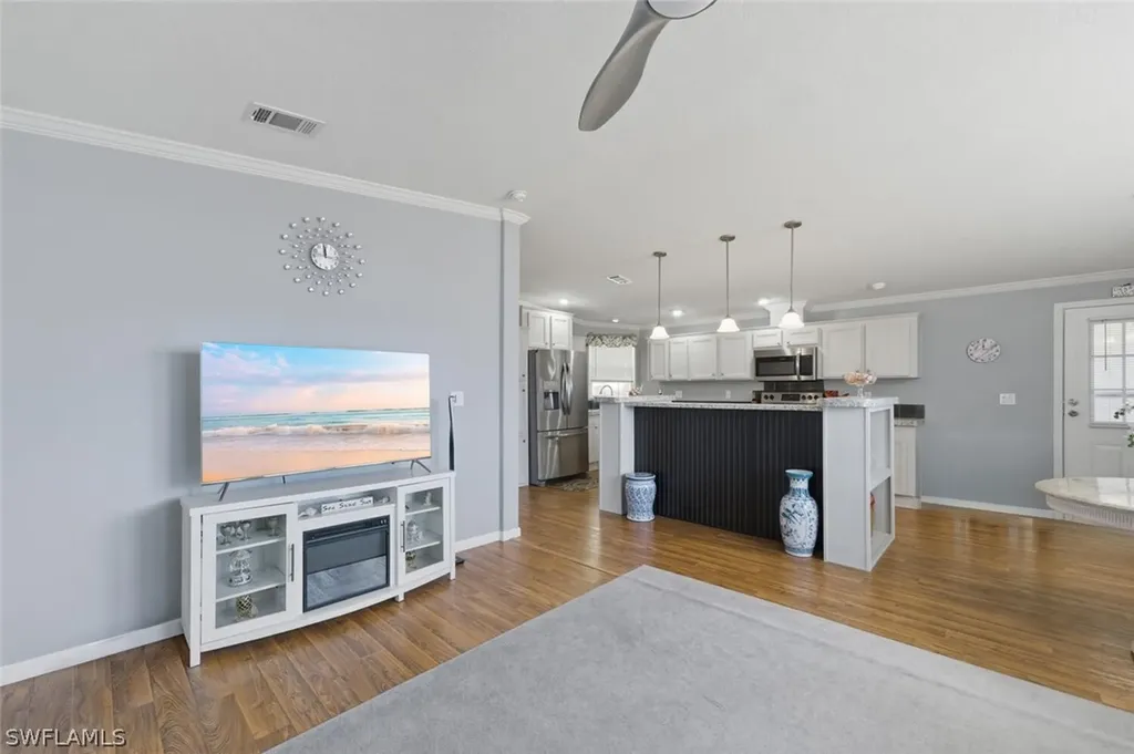 561 Charlemagne Boulevard Naples FL 34112